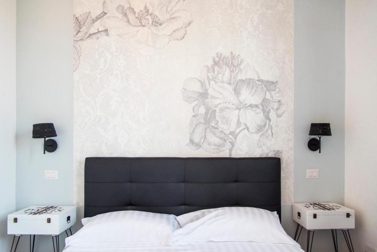 Youhosty - Correggio 12 Milano Eksteriør billede