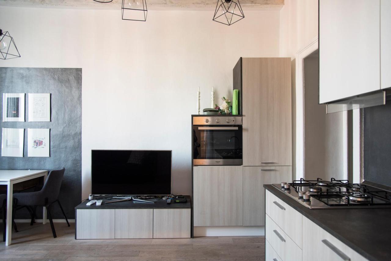Youhosty - Correggio 12 Milano Eksteriør billede